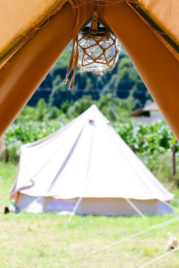 Luna Rock Glamping Brezoi - Blue Scai Hotell Exteriör bild